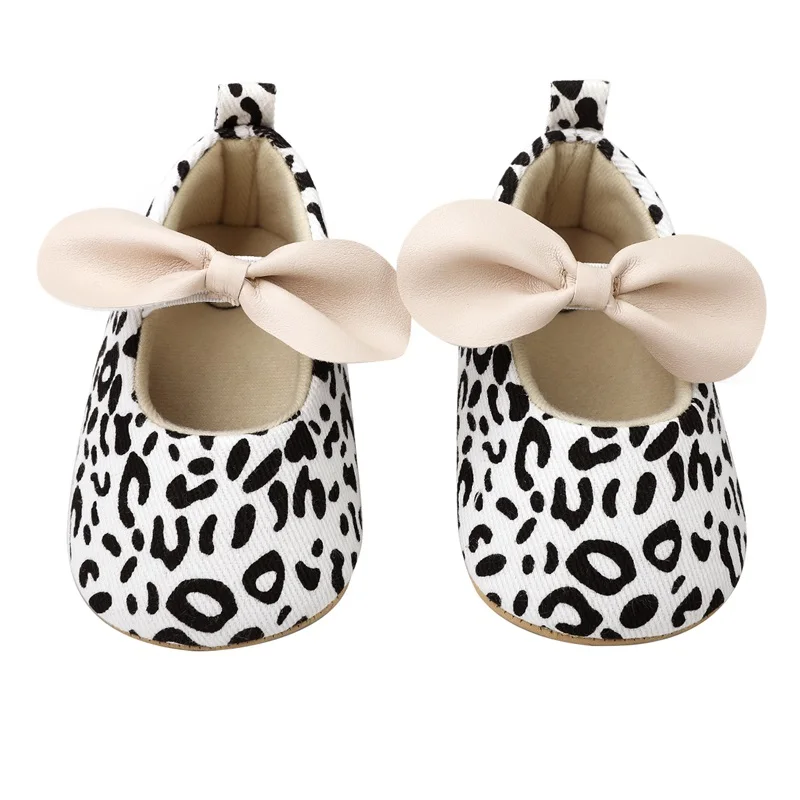 Fashion-Baby-Girls-Mary-Jane-Flats-Non-Slip-Bowknot-Princess-Dress-Shoes-Leopard-Crib-Shoes-for-1.webp