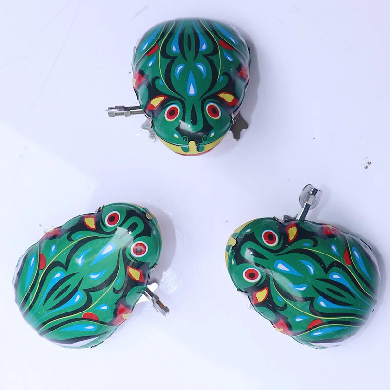 Kids-Classic-Tin-Wind-Up-Clockwork-Jumping-Iron-Frog-Toy-Action-Figures-Toy-For-Children-Kids-4.webp